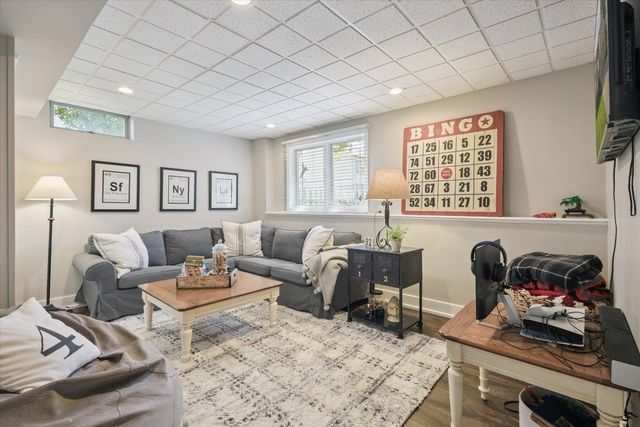 4546 Forest Meadows Drive SE, Grand Rapids, MI 49546