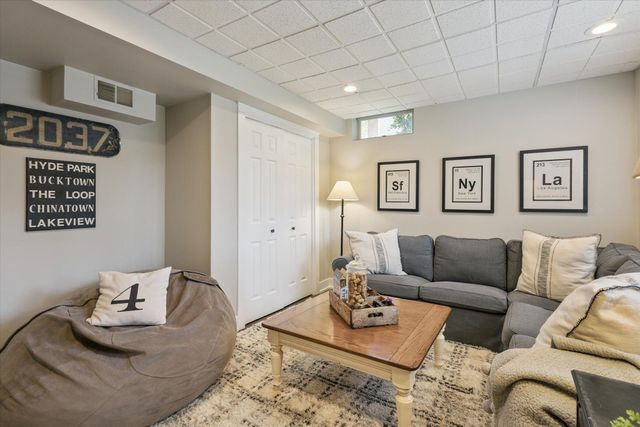 4546 Forest Meadows Drive SE, Grand Rapids, MI 49546