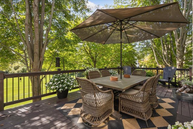 4546 Forest Meadows Drive SE, Grand Rapids, MI 49546