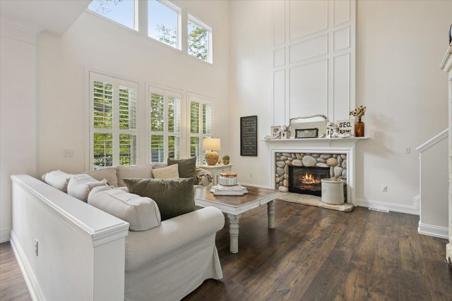 4546 Forest Meadows Drive SE, Grand Rapids, MI 49546