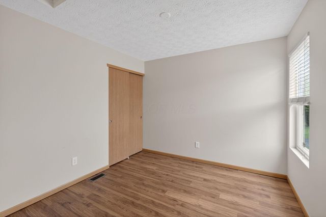 7802 Freesia Street, 274, Blacklick, OH 43004