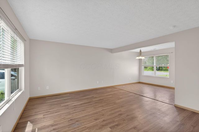 7802 Freesia Street, 274, Blacklick, OH 43004