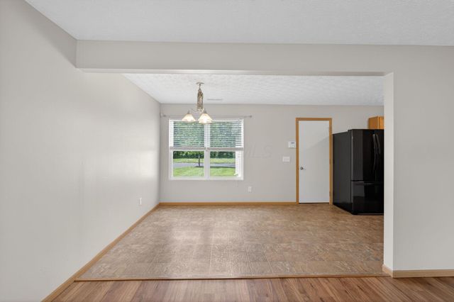 7802 Freesia Street, 274, Blacklick, OH 43004
