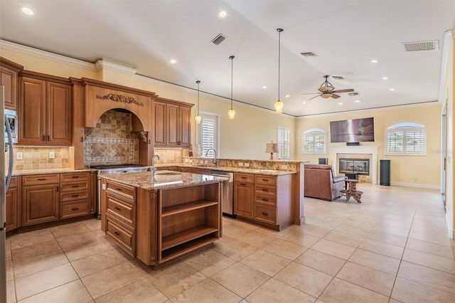 2101 N POINTE ALEXIS DRIVE, Tarpon Springs, FL 34689