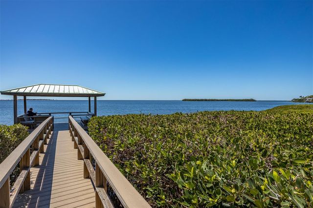 2101 N POINTE ALEXIS DRIVE, Tarpon Springs, FL 34689