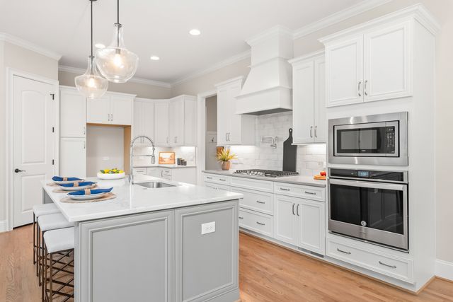 229 S Shore Drive, Belmont, NC 28012