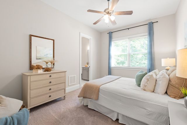 229 S Shore Drive, Belmont, NC 28012