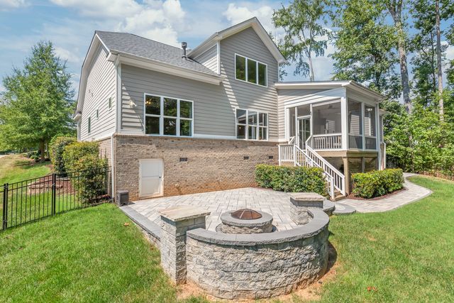 229 S Shore Drive, Belmont, NC 28012