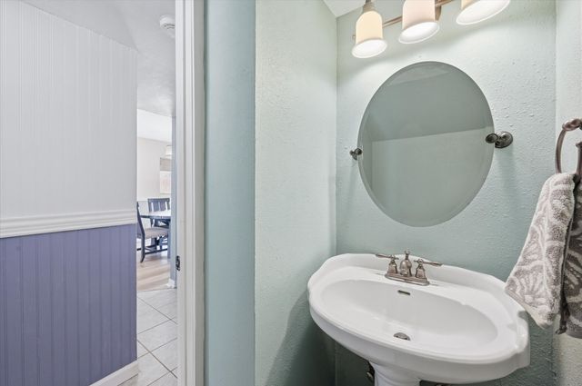 3404 Andover Drive, Bedford, TX 76021