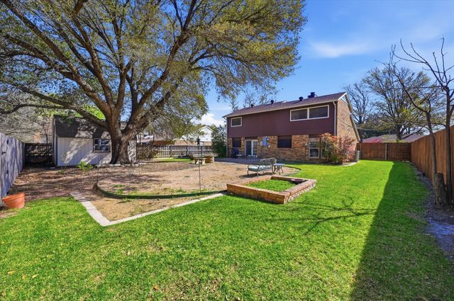 3404 Andover Drive, Bedford, TX 76021