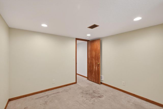 1601 Idaho Avenue S, Saint Louis Park, MN 55426