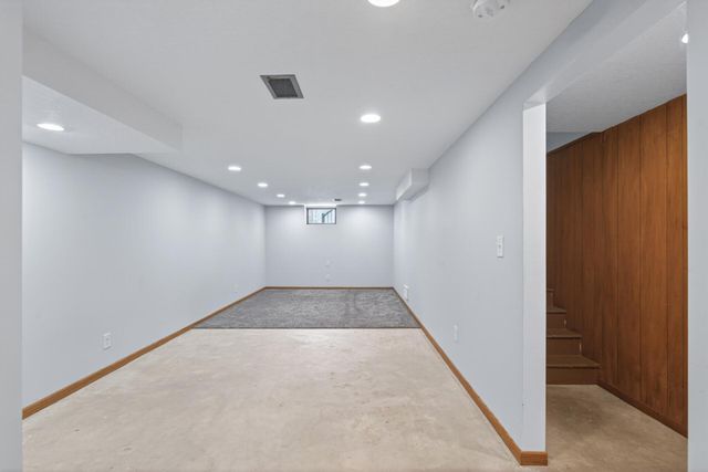 1601 Idaho Avenue S, Saint Louis Park, MN 55426