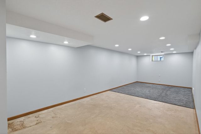 1601 Idaho Avenue S, Saint Louis Park, MN 55426