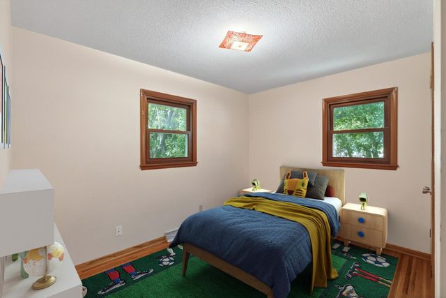 1601 Idaho Avenue S, Saint Louis Park, MN 55426