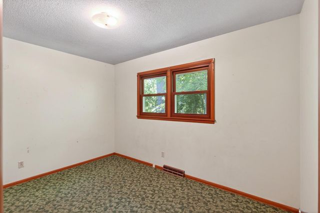 1601 Idaho Avenue S, Saint Louis Park, MN 55426