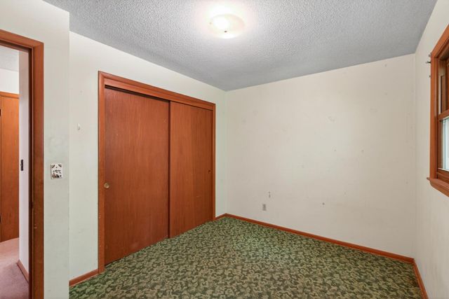 1601 Idaho Avenue S, Saint Louis Park, MN 55426