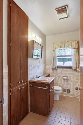 1601 Idaho Avenue S, Saint Louis Park, MN 55426