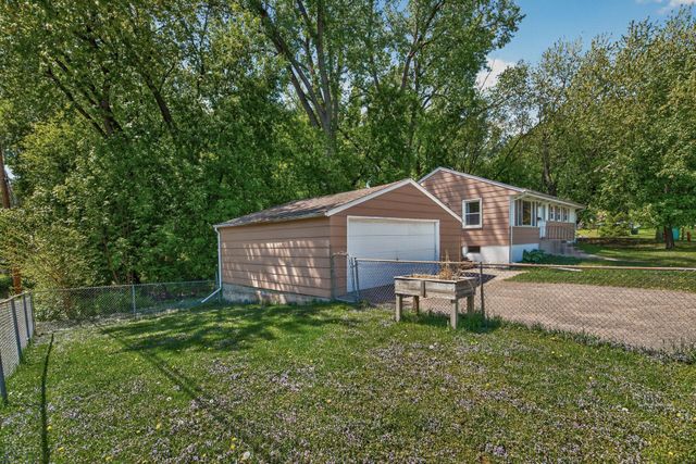 1601 Idaho Avenue S, Saint Louis Park, MN 55426