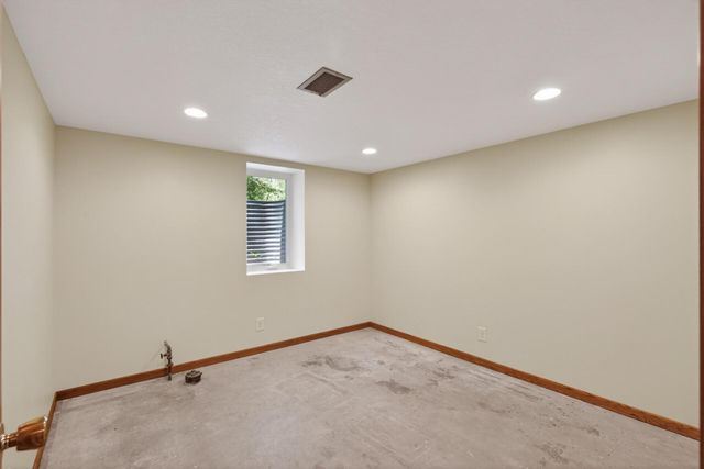 1601 Idaho Avenue S, Saint Louis Park, MN 55426