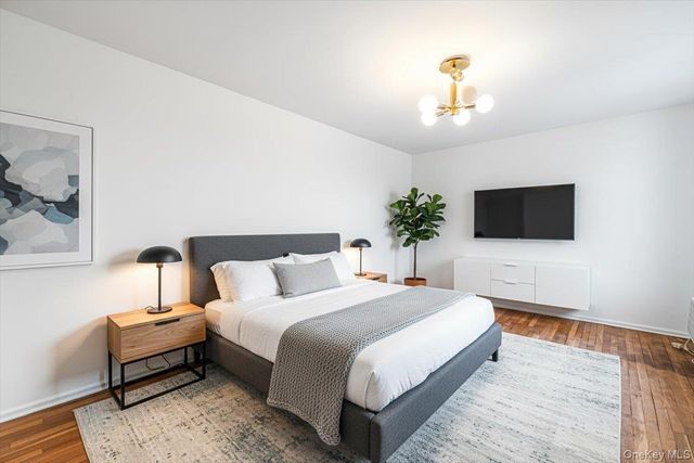 80-35 Springfield Boulevard 6F, Queens Village, NY 11427