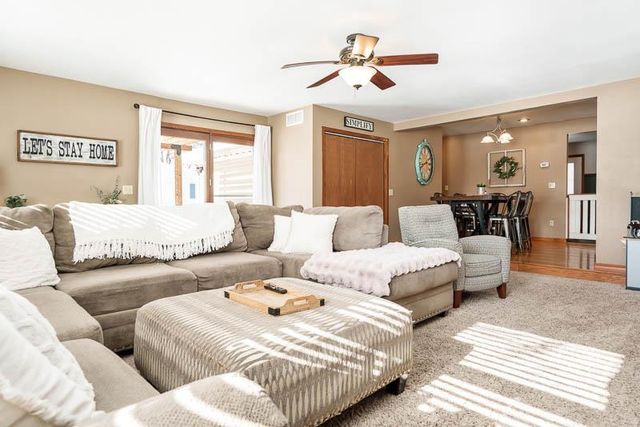 2282 Bootmaker Drive, Beloit, WI 53511