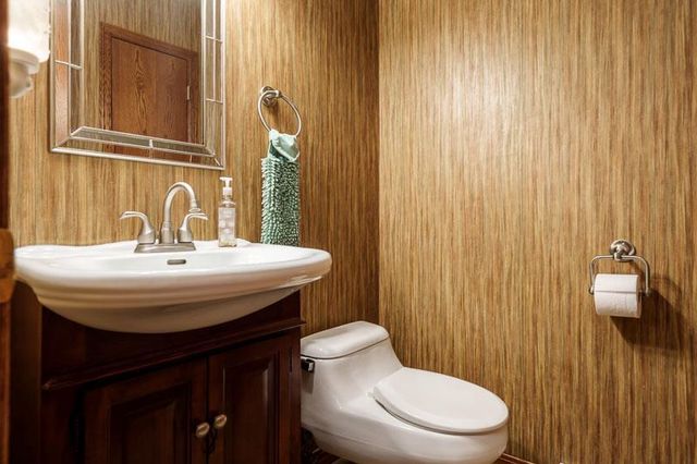 2282 Bootmaker Drive, Beloit, WI 53511