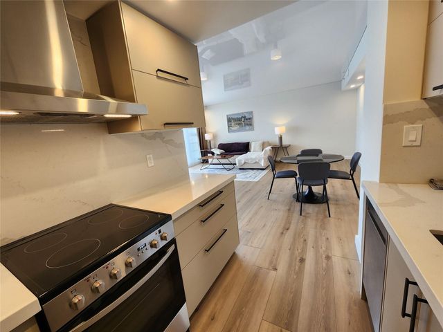 1720 Harrison Street 16B, Hollywood, FL 33020