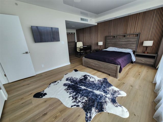 1720 Harrison Street 16B, Hollywood, FL 33020