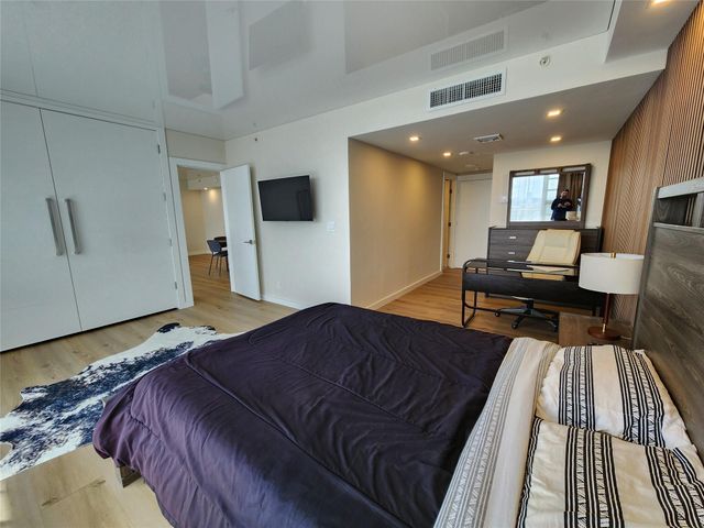 1720 Harrison Street 16B, Hollywood, FL 33020