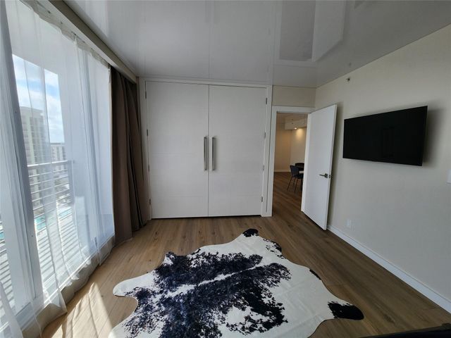 1720 Harrison Street 16B, Hollywood, FL 33020