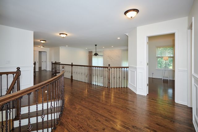 406 Elderberry Lane, Streamwood, IL 60107