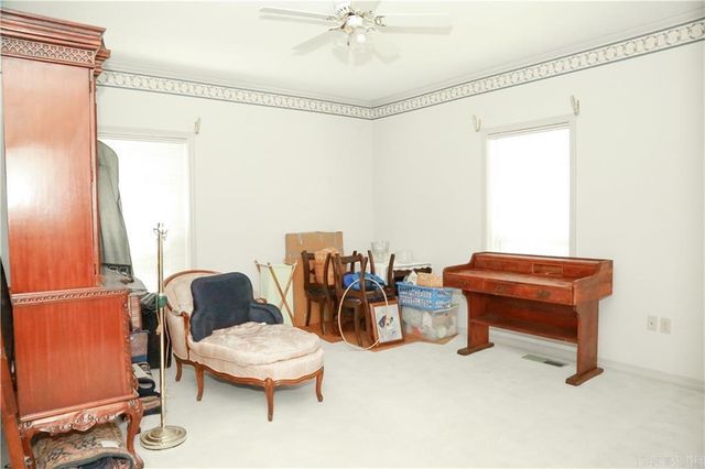 9 Rimrock Rd, Russellville, AR 72802