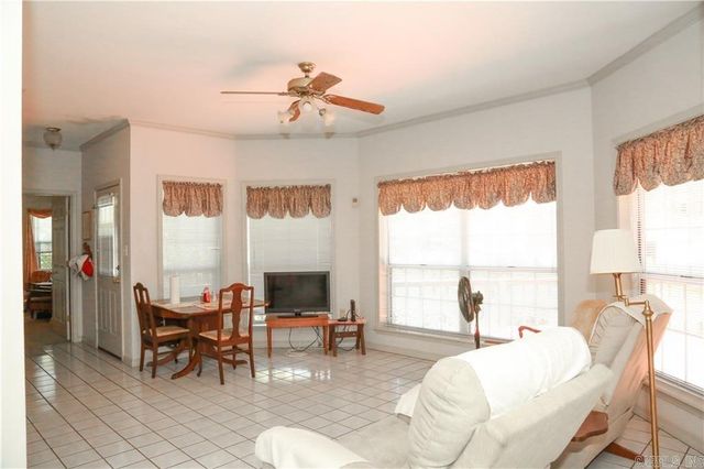 9 Rimrock Rd, Russellville, AR 72802