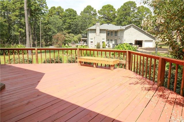 9 Rimrock Rd, Russellville, AR 72802