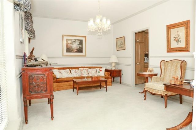 9 Rimrock Rd, Russellville, AR 72802