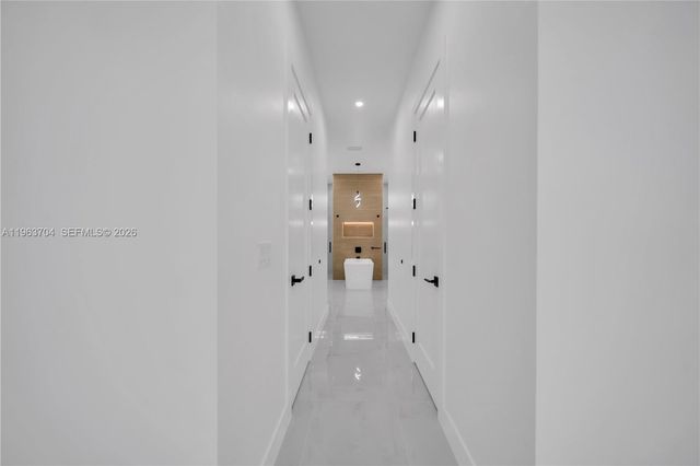 2221 5th PL, Cape Coral, FL 33991