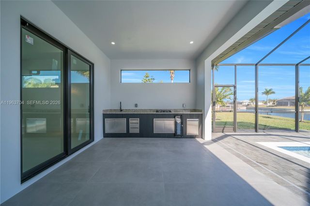 2221 5th PL, Cape Coral, FL 33991