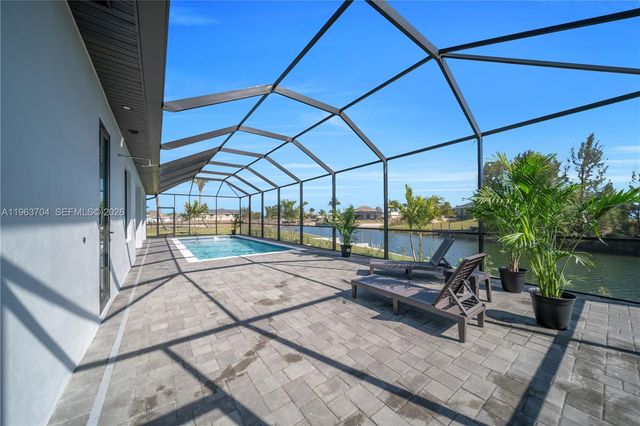 2221 5th PL, Cape Coral, FL 33991