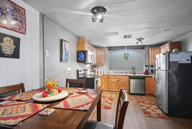 730 S COUNTRY CLUB Drive 56, Mesa, AZ 85210