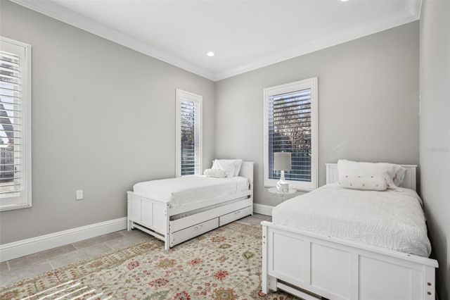 125 S BLVD OF PRESIDENTS, Sarasota, FL 34236