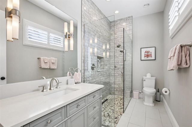 125 S BLVD OF PRESIDENTS, Sarasota, FL 34236