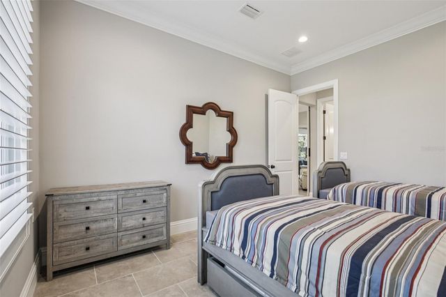 125 S BLVD OF PRESIDENTS, Sarasota, FL 34236