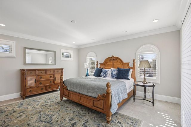 125 S BLVD OF PRESIDENTS, Sarasota, FL 34236