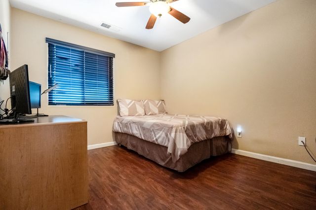 4633 W Cherry Avenue, Visalia, CA 93277