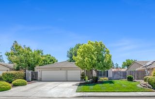 4633 W Cherry Avenue, Visalia, CA 93277