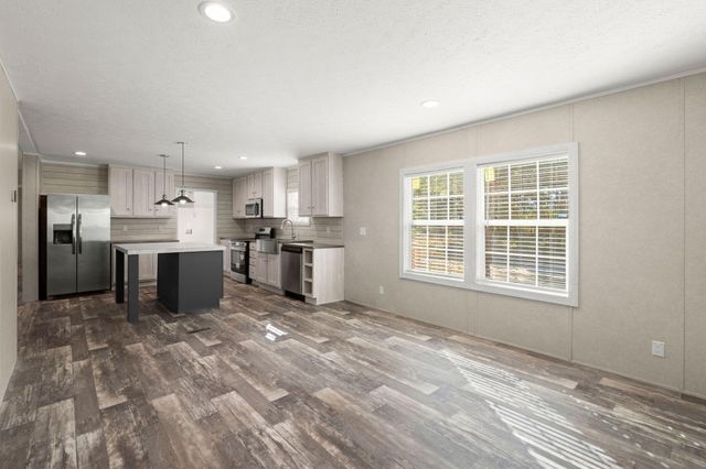 313 Marion Road, Dorchester, SC 29437