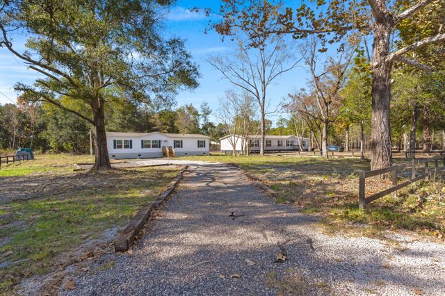 313 Marion Road, Dorchester, SC 29437