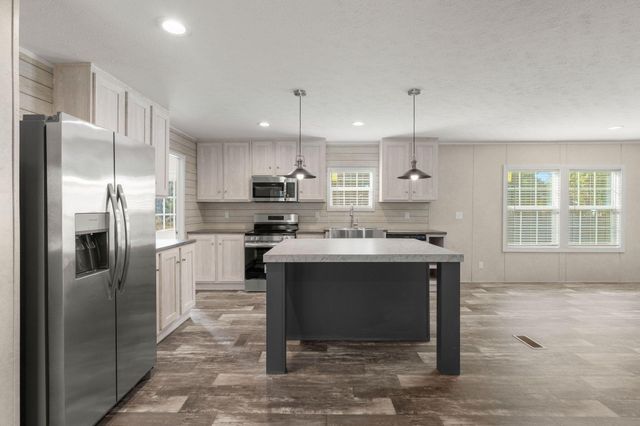 313 Marion Road, Dorchester, SC 29437