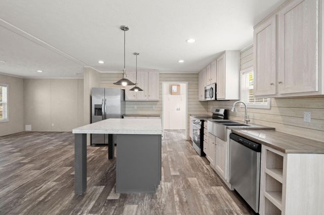 313 Marion Road, Dorchester, SC 29437