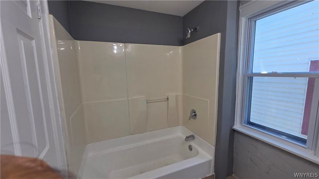 687 Lasalle Avenue, Buffalo, NY 14215
